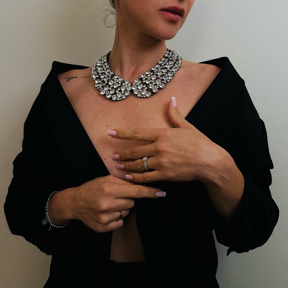 New Silver Statement Collar Necklace with Sparkling Crystals